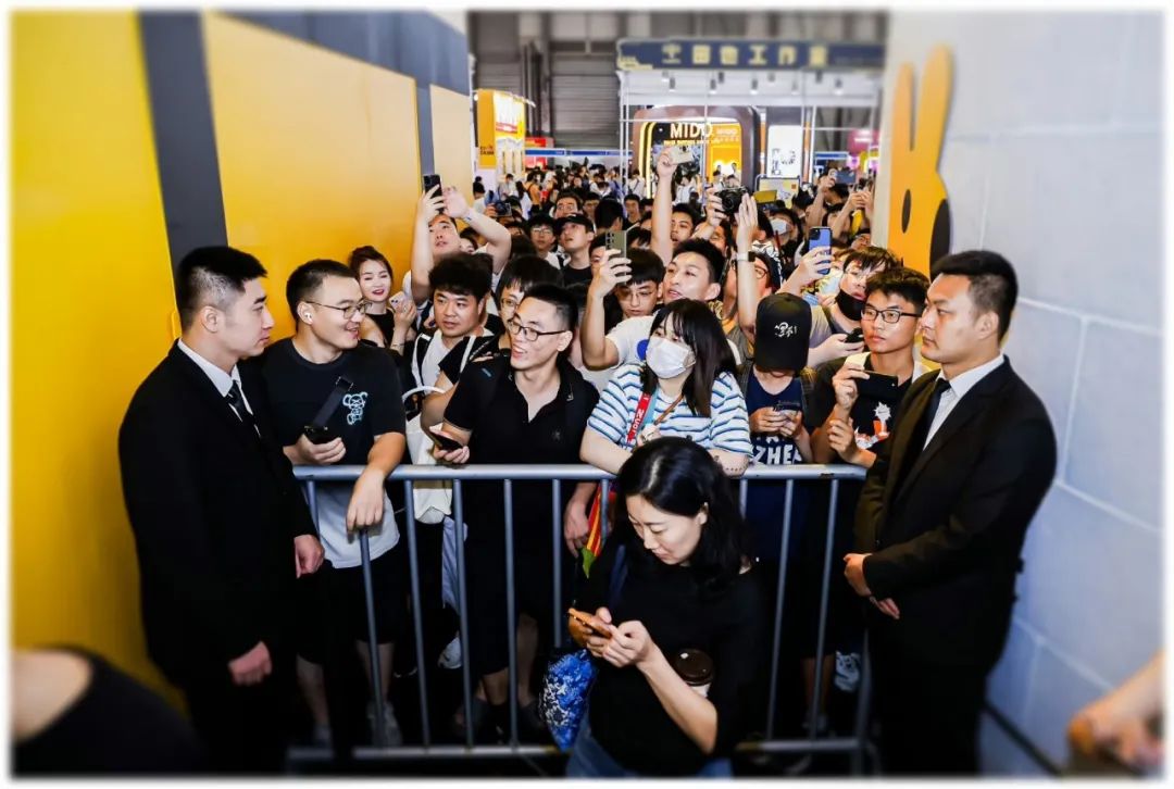 美团外卖神抢手X Uzi,为直播带货打开新的可能