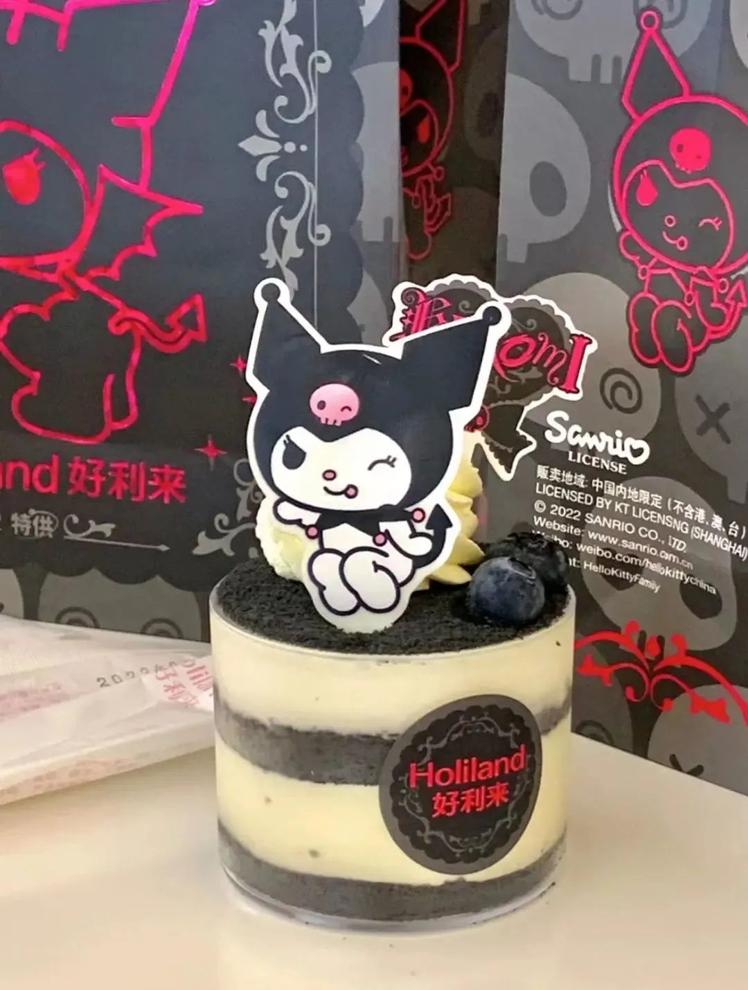 联名可口可乐，好利来没有创作瓶颈的？