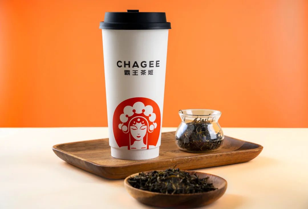 逆势开店 1000 家,力压喜茶,这个云南来的“茶颜悦色”凭什么?