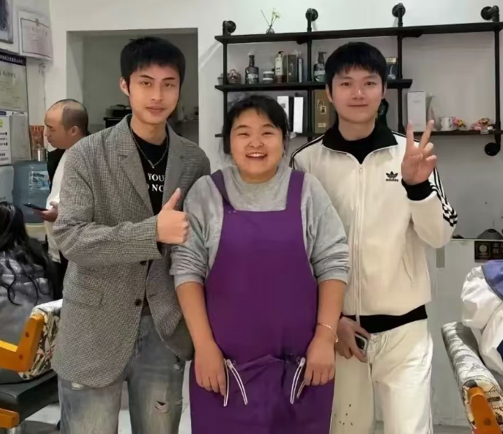 比叶珂更懂微do，&ldquo;发型师晓华&rdquo;听劝营销火了！