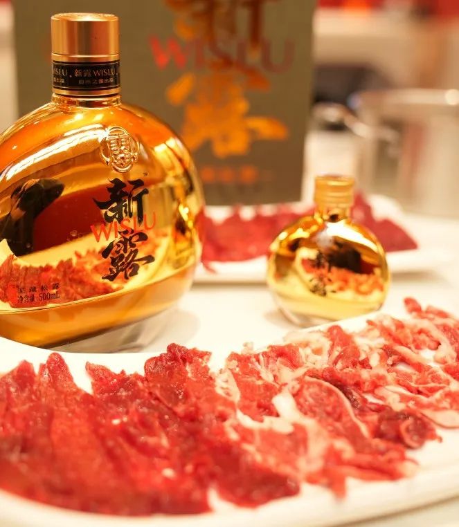 新露:以风味烈酒挑战现代白酒市场