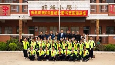 扎堆做“春日营销”,为什么只有伊利让人上头?