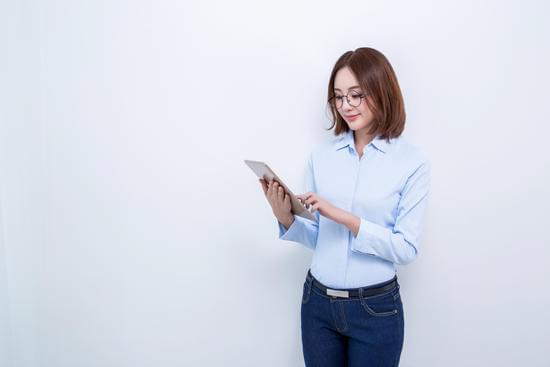 微信小程序直播带货(小程序直播组件上线 商家在微信内便可“直播带货”)