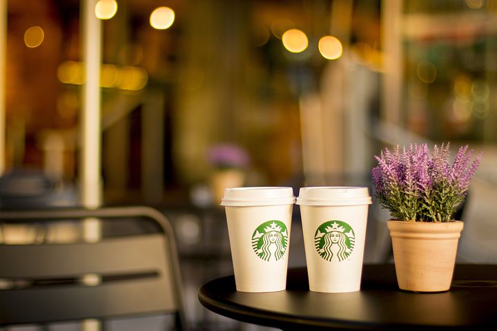 星巴克starbucks-1281880__480.jpg