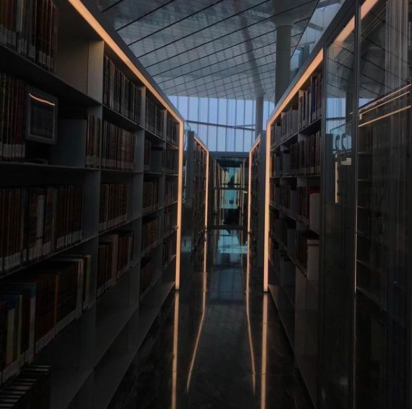卡塔尔建筑杀出圈了!遍地“建筑界诺贝尔奖”得主设计作品!网友:土豪国的设计,竟然一点也不土!