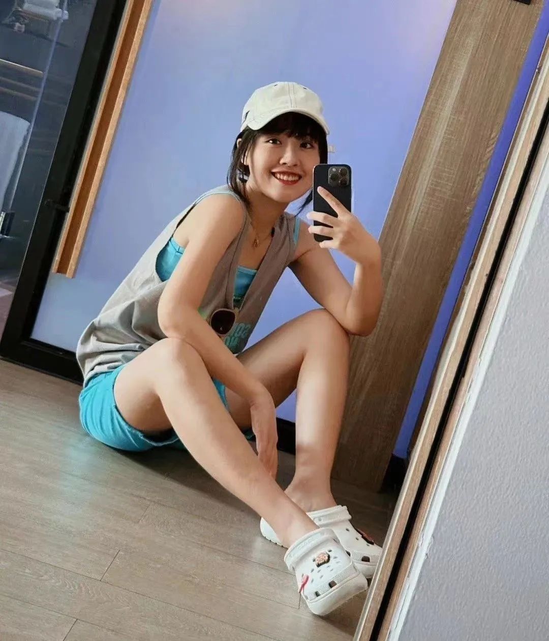 从央视辞职后变身千万级别大网红！这是什么爽文女主
