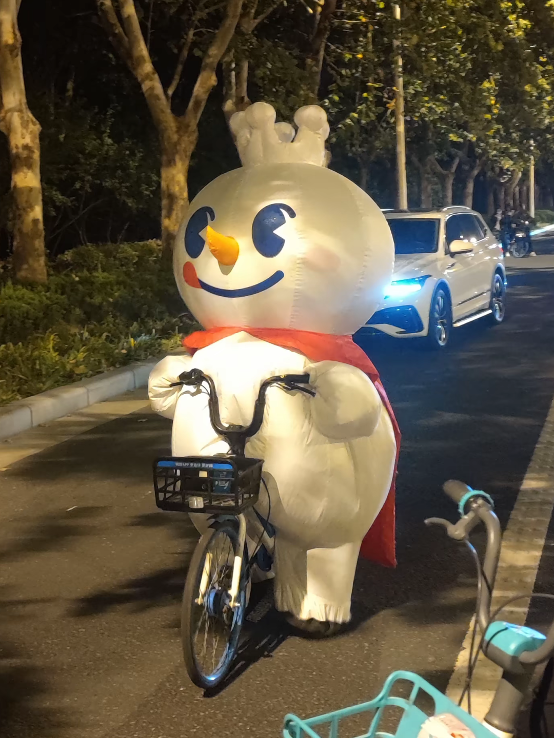 蜜雪冰城,你又双叒叕整上新活儿了?