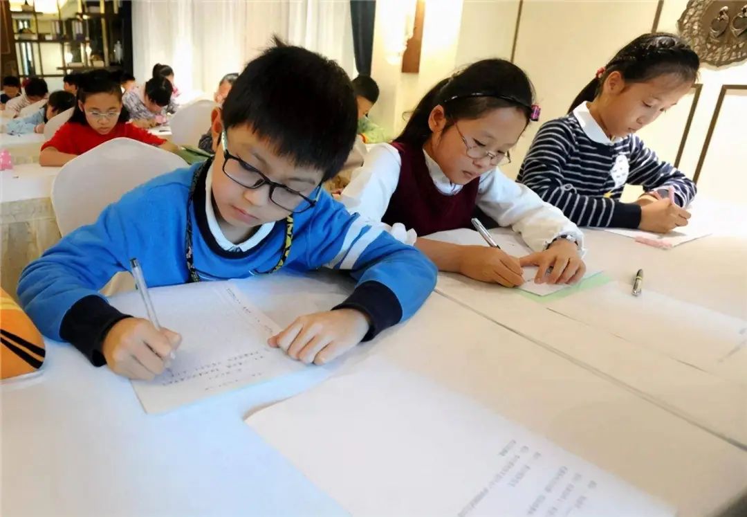 &ldquo;双减&rdquo;眼看3年了，教培补课却又要回归了？