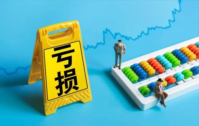 遥望科技存六大违规问题收到监管函 “脱鞋”转型之路走得艰辛