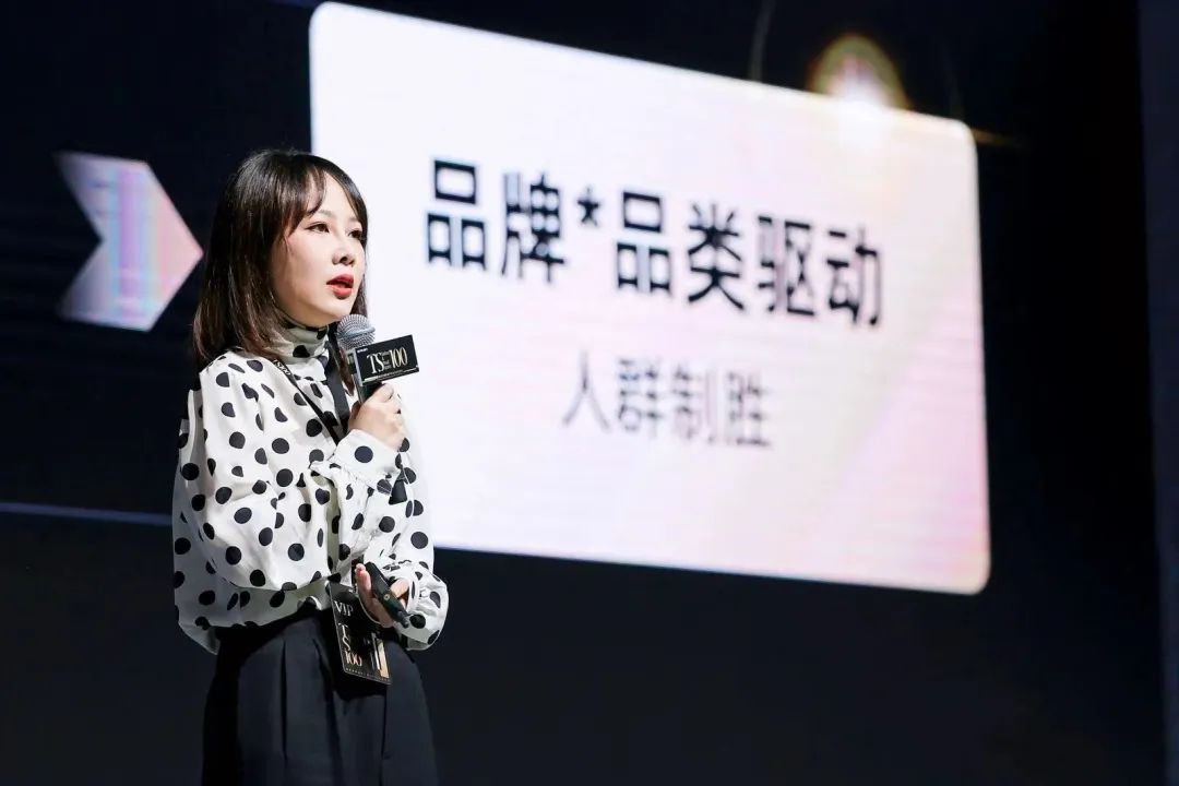 淘宝天猫首发运动户外年度“追新”榜单,揭秘行业变革新趋势
