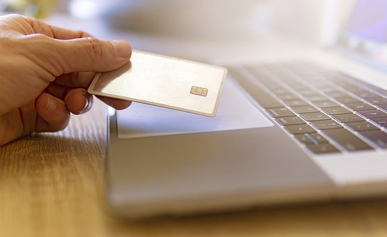 电商cyber-monday-5463567__340.jpg