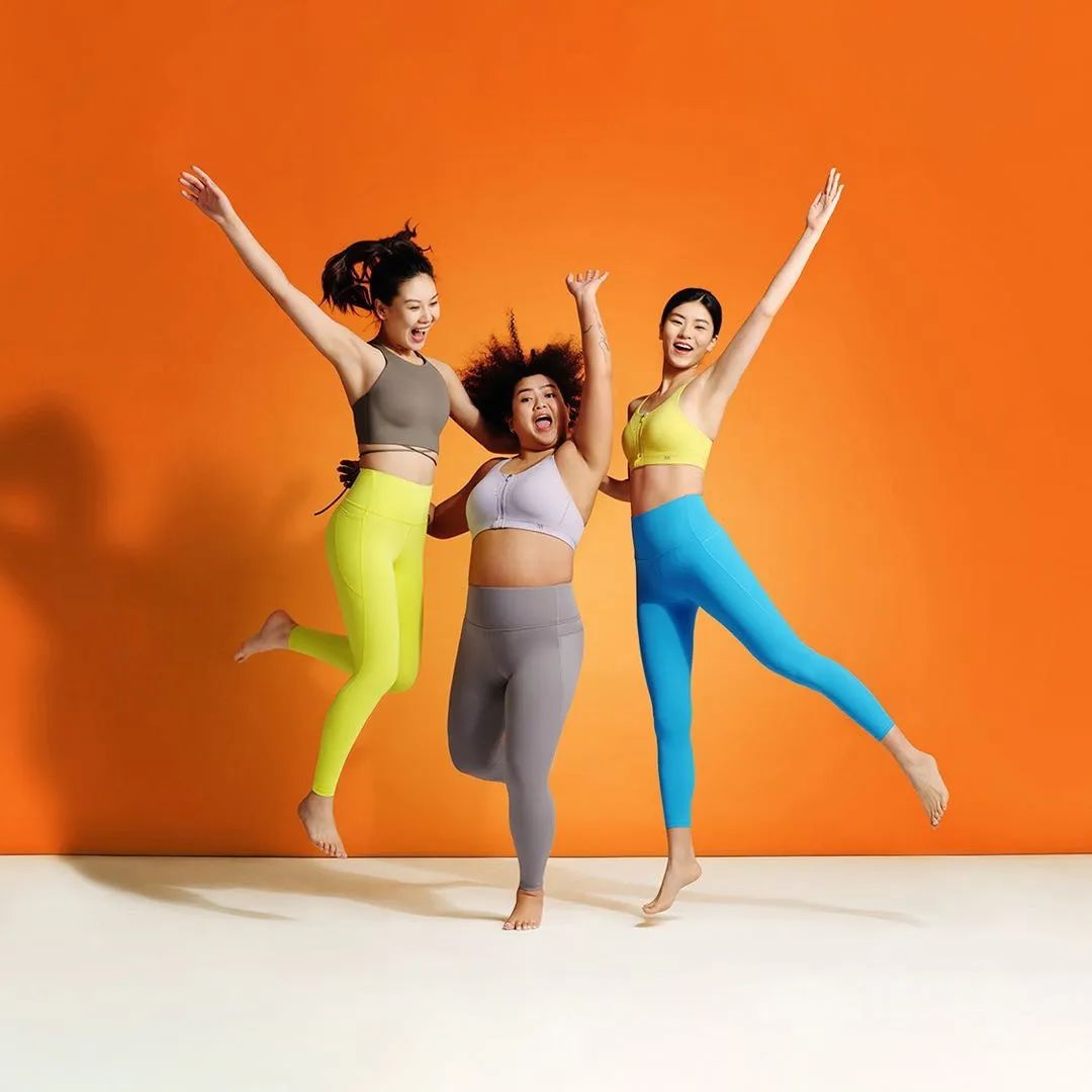 永不止步的安踏,来到lululemon的起点
