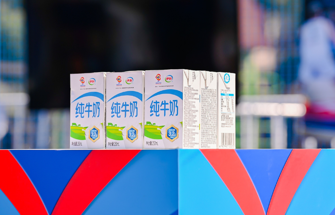 伊利反向剧透背后,藏着乳业双雄的回本焦虑