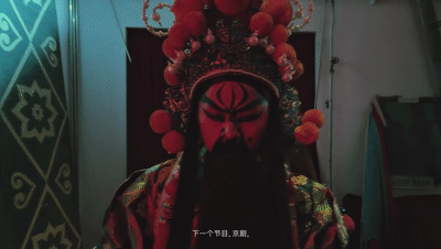 苹果新年大片《过五关》,很秀了!