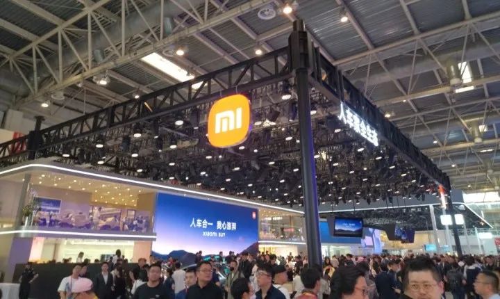 周鸿祎卖了迈巴赫,北京车展换了人间