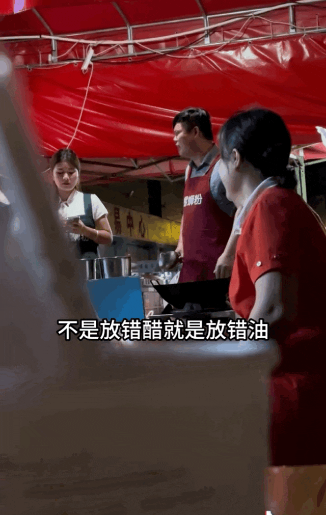 螺蛳粉摊主成名记：一声&ldquo;哦吼&rdquo;响彻抖音，点赞千万，涨粉百万