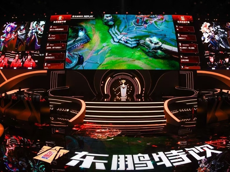 万物皆处于永恒变化,2024 热门营销在“流动”中升维 | 年终专题③