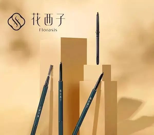 李佳琦,正在摧毁“李佳琦”