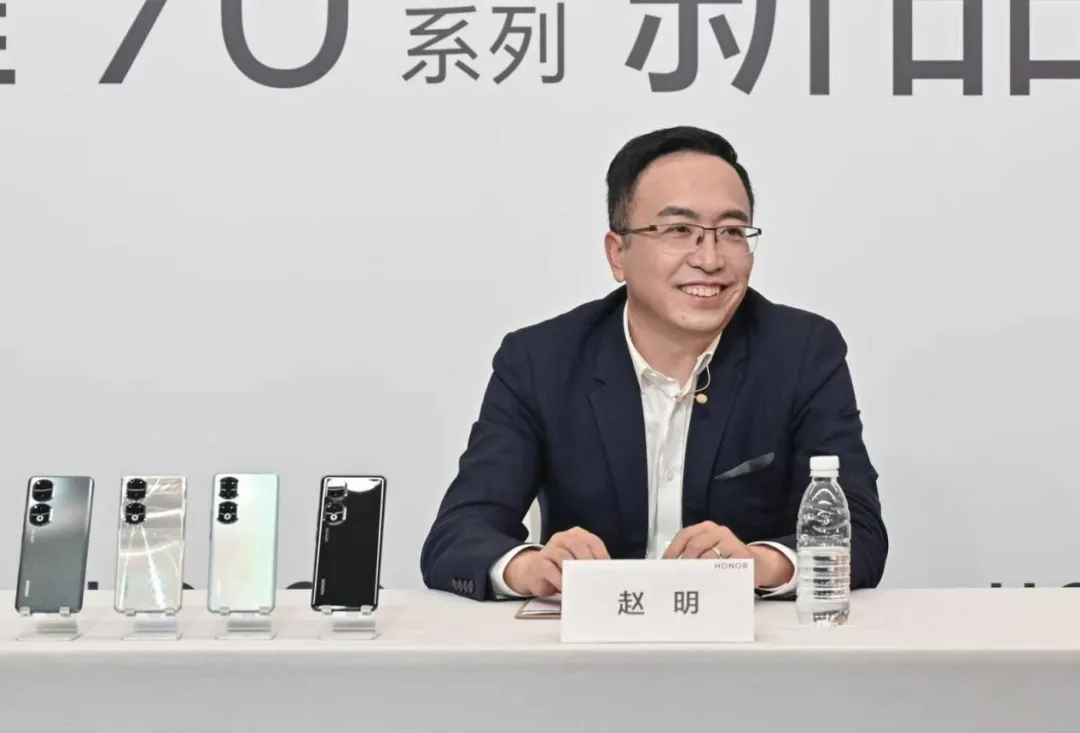 承认吧,荣耀离不开赵明