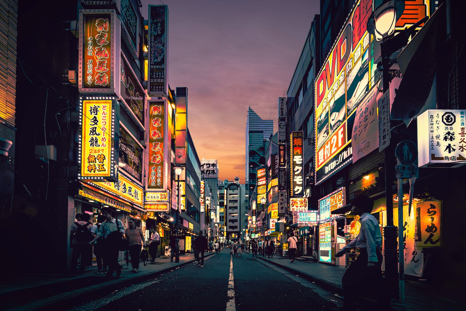 海外营销策略(传播易:在海外营销中,这些策略和技巧很重要)